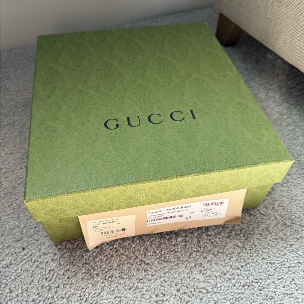 NWT never worn Gucci Floral Women's Sandals - Picture 8 of 8
